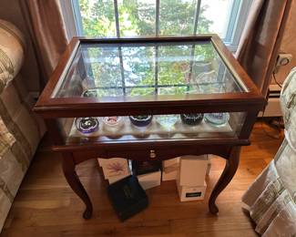 Curio Shadow Box Table (2 of 2)