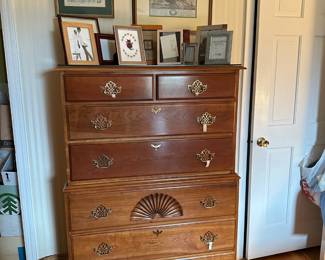 Chest of Drawer, Frames