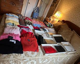 Clothes, Purses