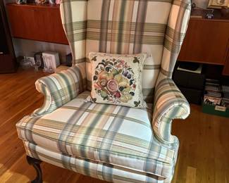 Hickory-Fry Wing Chair