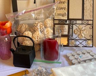 Assorted Decor, Table Linens, Candles