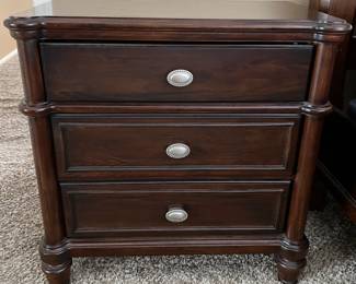 Nightstand 3-Drawer