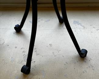 #67 Round Stone Look Heavy Patio table w/metal tri-leg Base 30x29 $75.00
