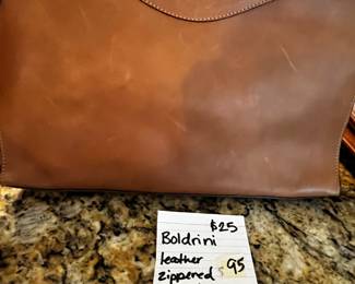 #95 Boldrini Leather Zippered Pouch - Made in Italy $25.00