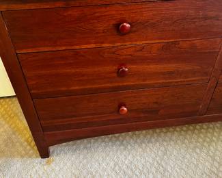 #48 Townhouse Galleries Ethan Allen Dresser w/Beveled Mirror - 65x19x32 - Mirror - 28x48 $275.00