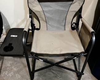 #83 Magellan Outdoor Portable Foldable Chair w/Hard Plastic Side Table w/cup holder $20.00