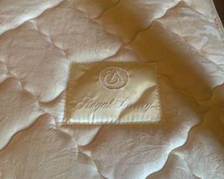 #38 Black Ethan Allen Headboard/Footboard $175.00
#39 Ethan Allen Set of queen Mattresses & Boxsprings $100.00 sold