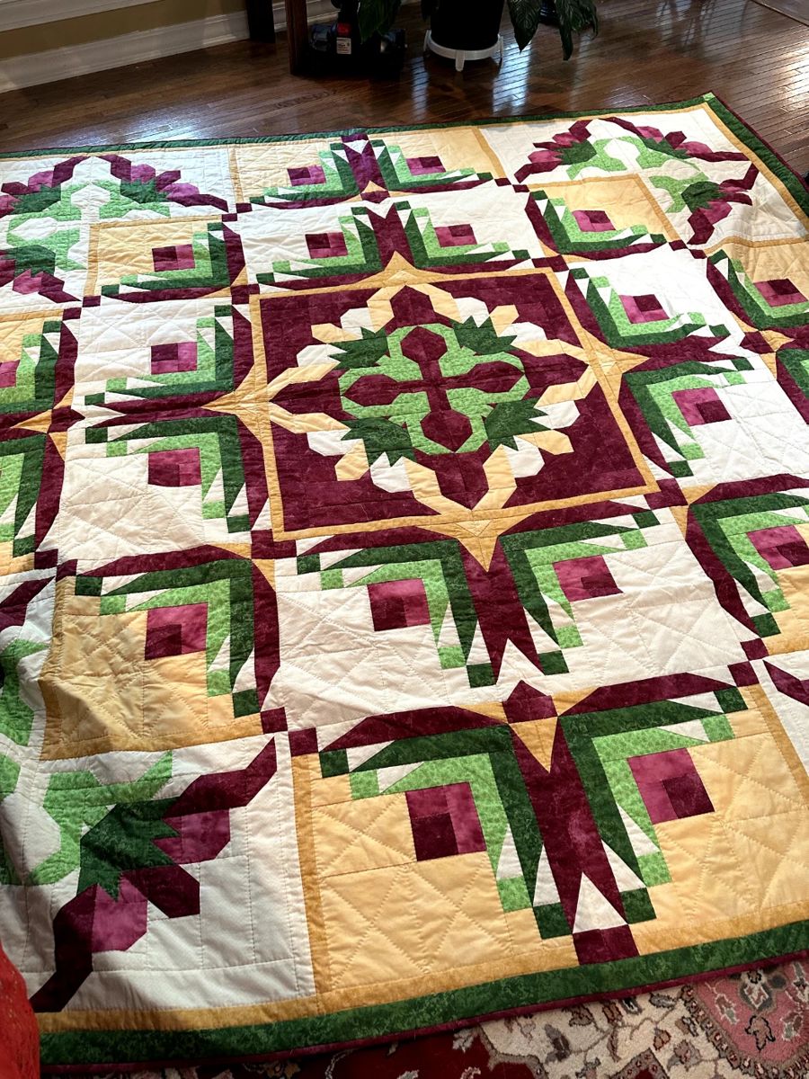 Beautiful home made custom quilt, 