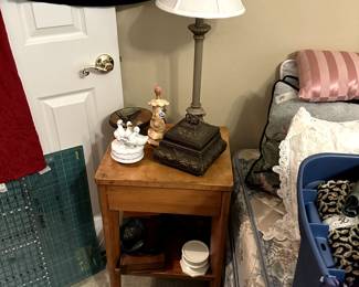 Maple end table (pair)