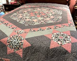 Lovely quilt, custom made