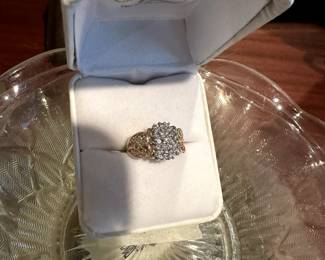 10k diamond ring