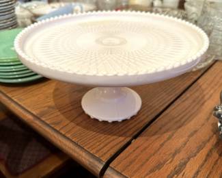 Pink Milk glass cake salver "Jeannette" 