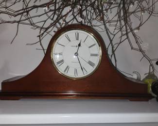 Howard Miller mantle clock