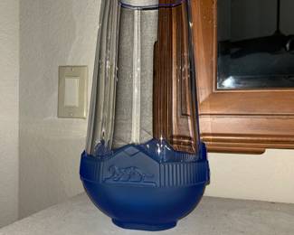 #12 - $400 - Cartier Panther (Paris, France) vase clear & blue frosted glass base with original box