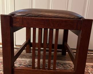 #71 - $600 - STICKLEY original spindle bench stool 15Dx15Hx19W