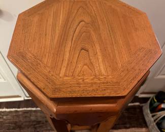 #72 - $250 - BAKER Furniture octogonal pedestal  41" 1/2x12Dx11W