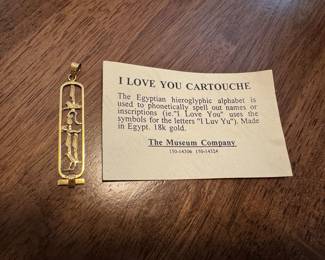 #47 - $350 - Egyptian "I Love you" cartouche 18kt gold 3.50gr 