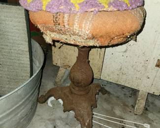 Organ stool