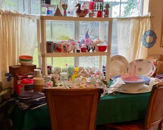 More kitchen items