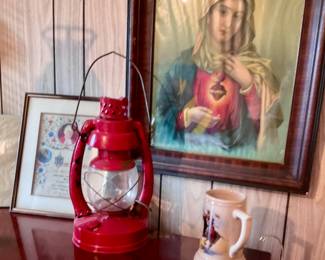 Stein , lantern, religious pictures