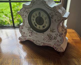 Vintage porcelain clock 