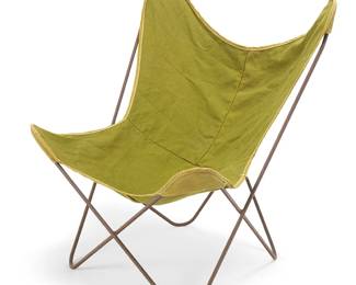 319
A canvas 'Butterfly' chair
20th century
With tubular iron frame and canvas sling seat
36.75" H x 32" W x 31.75" D
Estimate: $200 - $300