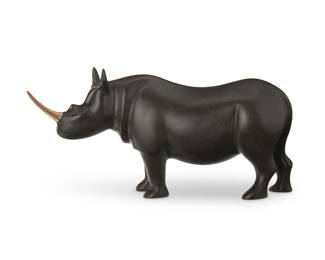 201
Loet Vanderveen
(1921-2015)
"African Rhino"
Patinated and polished bronze
Edition: 163/500
Incised signature and number to underside: Loet ©
5.5" H x 10.625" W x 3.75" D
Estimate: $500 - $700