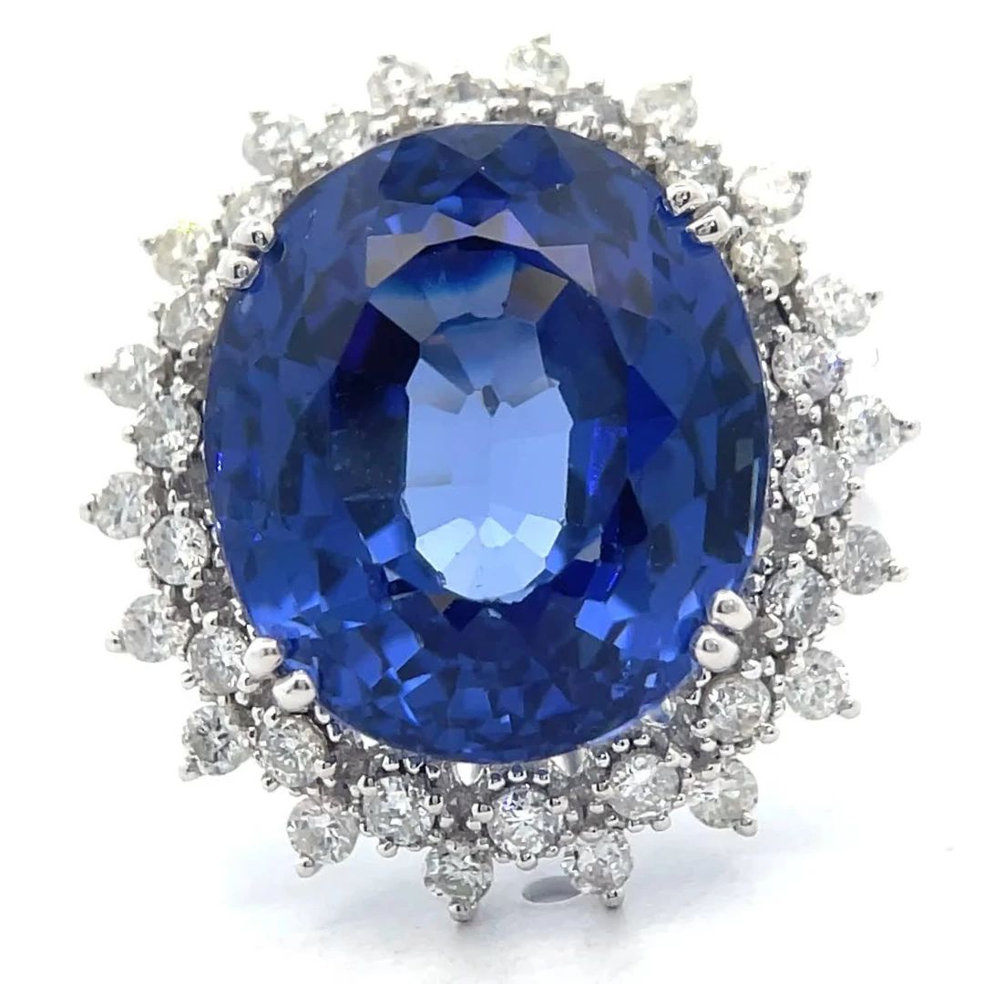 STUNNING!! 18.21 Carat Blue Sapphire & Natural Diamond Oval Halo Cluster Ring in Platinum
