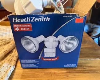MOTION SENSOR LIGHT