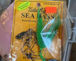 ASSORTED FISHING LURES