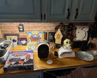 MISCELLANEOUS DECOR, HALLOWEEN DECOR, VINTAGE PAPER DOLLS, GAMES