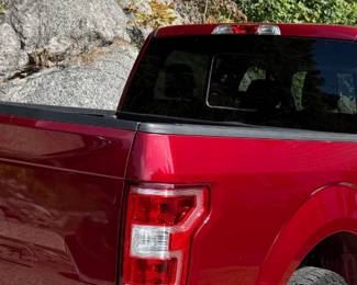 2019 FORD 150 TRUCK - PRISTINE!