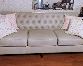 La-Z-Boy Alexandria leather sofa, model, 610682 
