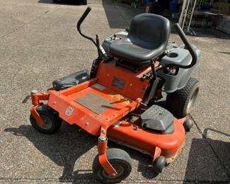 Riding Zero Turn Lawn Mower