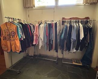 Men and Women's clothing  mostly sizes 1X-3X 
