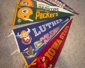 Vintage Sport Pennants
Minnesota Twins Baseball 1987
Green Bay Packers
Iowa State