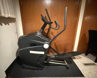 Octane Fitness Q35e
Elliptical Trainer