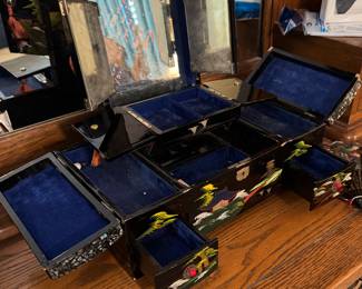 Japanese jewelry box