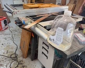 Table saw