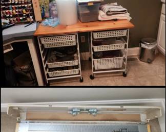 Studio knitting machine with many accessaries!