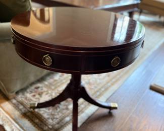 Baker Furniture Mahogany round side table, 26”