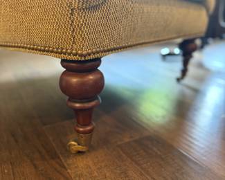 EJ Victor Tufted Barrel Back Upholstered Club Chairs on castors