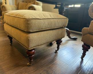 EJ Victor Tufted Barrel Back Upholstered Ottoman on castors