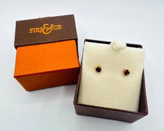 47 14KGoldRubyStudEarrings4mmStonesFireIce