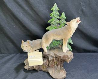  Howling Wolves Figurine Sculpture