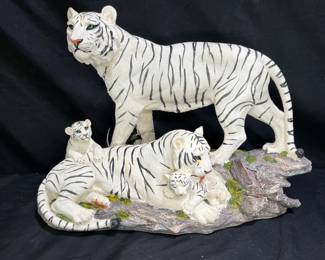 White Tigers with Cubs Figurine DWK Corp Decor