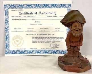 Cairn Collectible Boo by Tom Clark