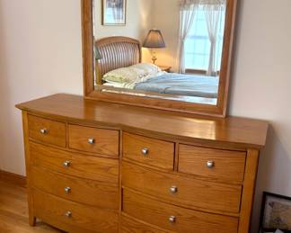 Oak Low Dresser With Mirror