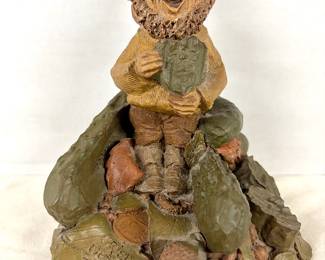 Cairn Collectible Crisp by Tom Clark