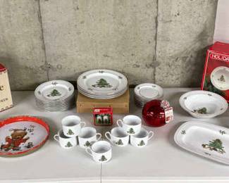 Holiday Tableware